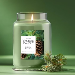 Yankee Candle Balsam and Cedar Candle