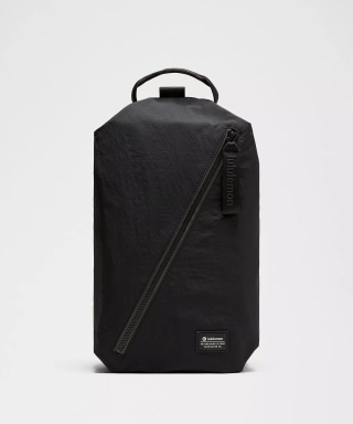 Lululemon Fast Track Bag 2.0