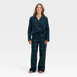 Wondershop Plaid Flannel Long Sleeve Shirt and Pants Holiday Family Pajamas
