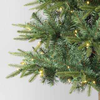Wondershop Pre-Lit LED Balsam Fir Artificial Christmas Tree (5.5 Foot)
