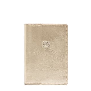 Il Bisonte Passport Holder