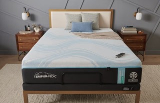 Tempur-Pedic Tempur-ProBreeze Medium Hybrid 12" Mattress
