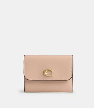 Coach Essential Card Holder Wallet