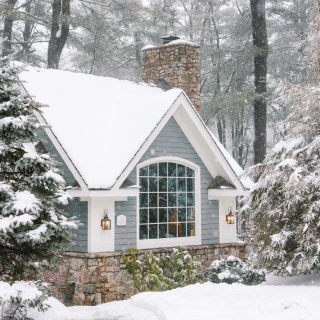 Cedar Lakes Estate Bluebird Cottage