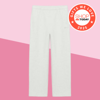 Aritzia Cozy Sweatfleece Mega Straight Sweatpant