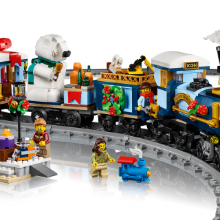 LEGO® Icons Holiday Express Train