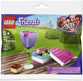 Lego Friends Flower and Chocolate Box Build