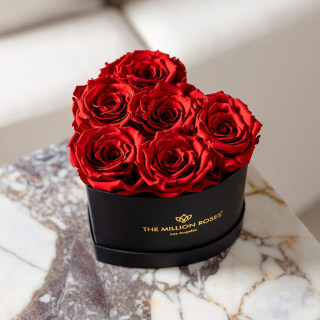 The Million Roses Baby Heart Black Box