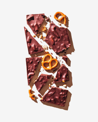 Compartés Chocolates California Love Pretzel Chocolate Bar