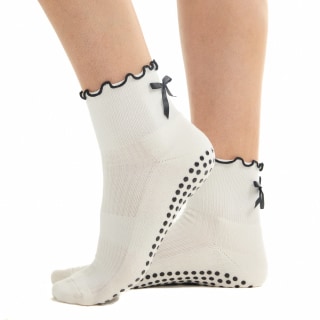 Souls Ruffle Bow Socks