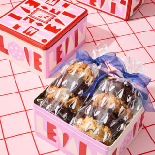 Levain Bakery Valentine's Day Tin Gift Set