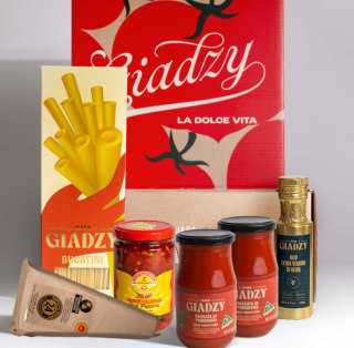 Giadzy Spicy Pasta Alla Vodka Box