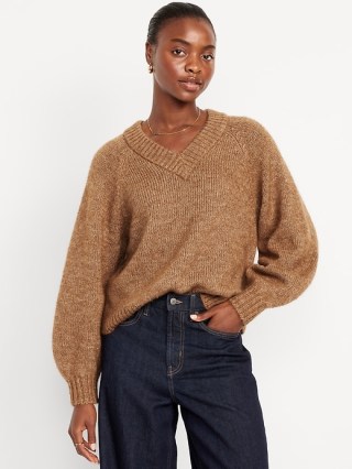 Old Navy Cozy Cropped V-Neck Sweater