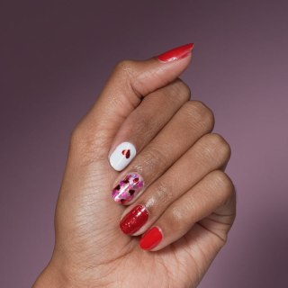 Dashing Diva Girl Crush Gel Nail Strips