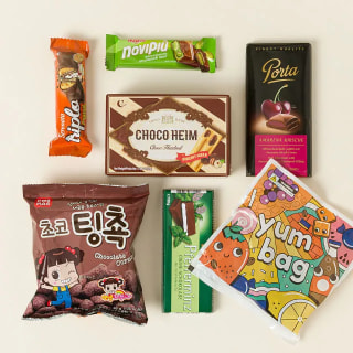 Uncommon Goods Greatest Chocolates of the World Exploratory Set