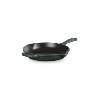 Le Creuset Signature Skillet