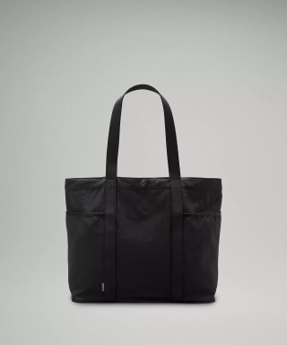 Lululemon Daily Multi-Pocket Tote Bag 20L
