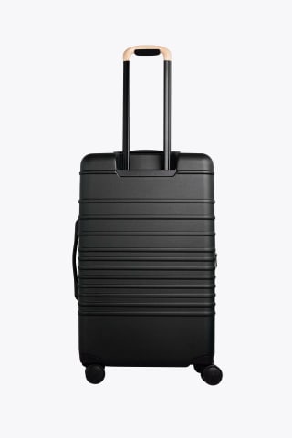 Beis The Medium Check-In Roller in Black