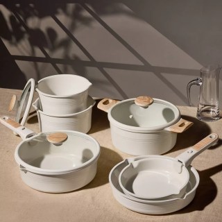 Carote Ceramic Nonstick Cookware Set with Detachable Handle (24 Piece)