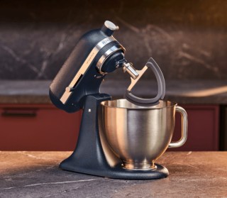KitchenAid Artisan Plus Mixer