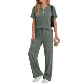 Fantaslook Two-Piece Lounge Set