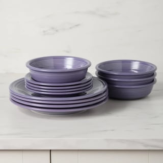 Fiesta Lavender Classic Rim Dinnerware Set for 4 (12 Piece)