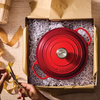 Le Creuset Signature Round Deep Oven (6.5 Quart)