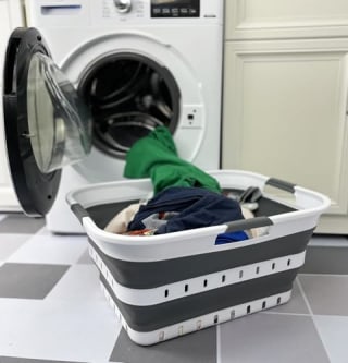 Sammart Collapsible Plastic Laundry Basket