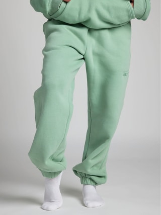 Comfrt Airplane Mode Travel Sweatpants