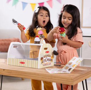 Melissa & Doug Wooden Scoop and Serve Ice Cream Counter