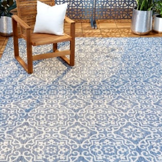 Nicole Miller New York Patio Area Rug
