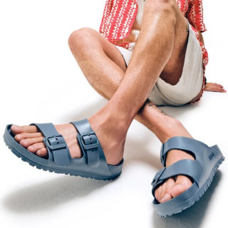 Birkenstock Men's Arizona Essentials Slide Sandal