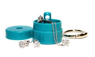 Lion Latch Travel Ring Holder