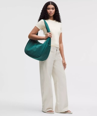 Lululemon City Essentials Oversized Shoulder Bag 