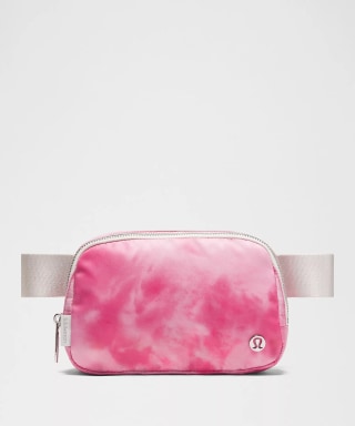 Lululemon Everywhere Belt Bag 1L Metal Hardware