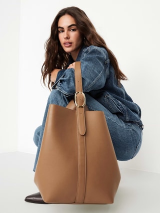 Old Navy Large Carrie Tote Bag