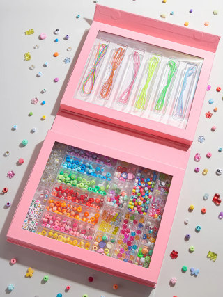 BaubleBar Kids’ DIY Bracelet Craft Kit