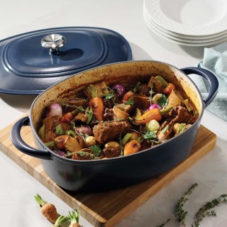 Tramontina Enameled Cast Iron Dutch Oven (7 Quart)
