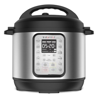 Instant Pot Duo Plus 9-in-1 Multicooker Pressure Cooker