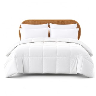 Modern Threads Down Alternative Reversible Comforter