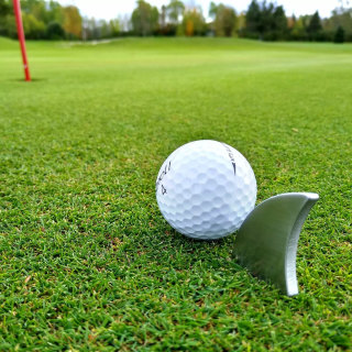 Uncommon Goods Land Shark Golf Ball Marker
