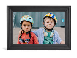 Aura Carver Digital Picture Frame
