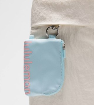 Lululemon Clippable Card Pouch 