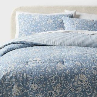 Threshold Floral Paisley Reversible Comforter and Shams Set