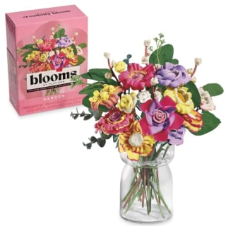 Blooms by Play-Doh