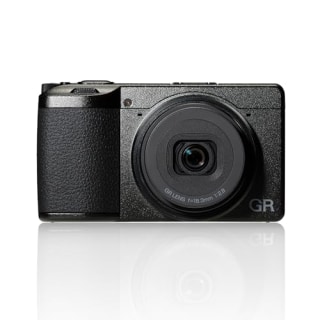 RICOH GR IV
