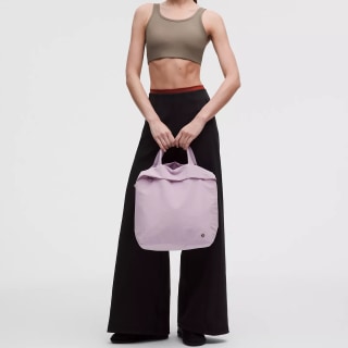 Lululemon On My Level Tote Bag 20L
