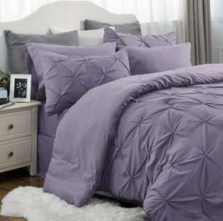 Bedsure Pintuck Bed-in-a-Bag