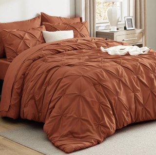 Bedsure Pintuck Bed-in-a-Bag
