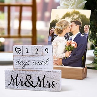 Bucherry Wedding Countdown Blocks